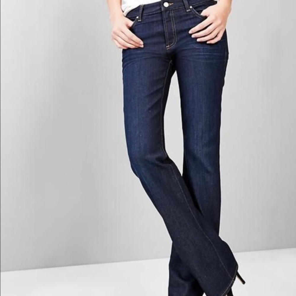 NWOT - Gap Perfect Boot 1969 Jeans